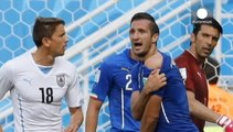 Mondial 2014 : l'Uruguayen Suarez très lourdement sanctionné pour sa morsure