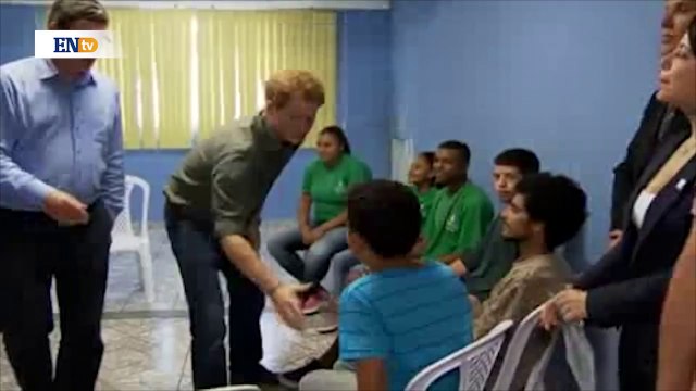 Príncipe Enrique visita uno de los barrios más vulnerables de Sao Paulo
