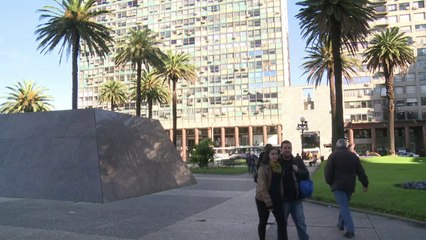 Uruguay in disbelief over harsh sanction against Suarez