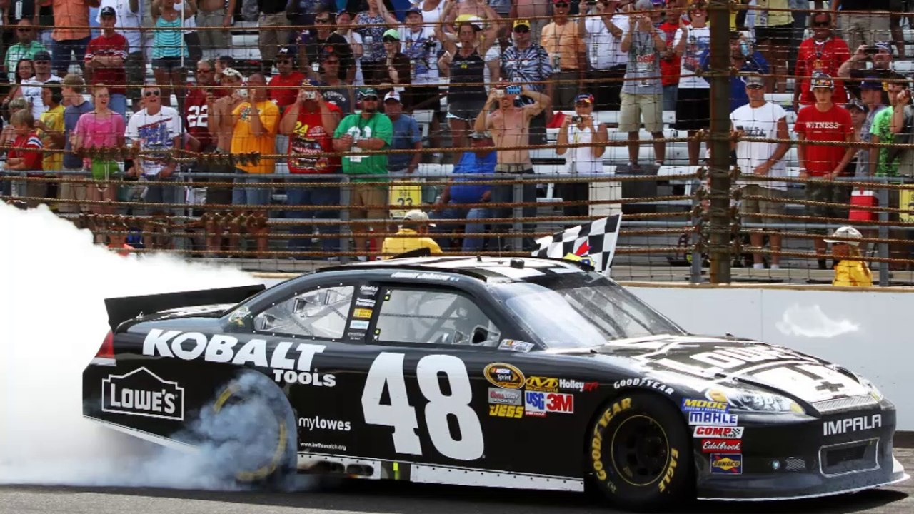 Johnson is 'the Michael Jordan of NASCAR' - Obama