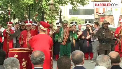 Kurtulmuş: Erdoğan Siyasi Hareketin Lideri Olmaya Devam Edecek" Haberine Ek