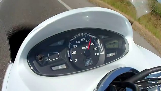 honda pcx 125 stock - vent de face