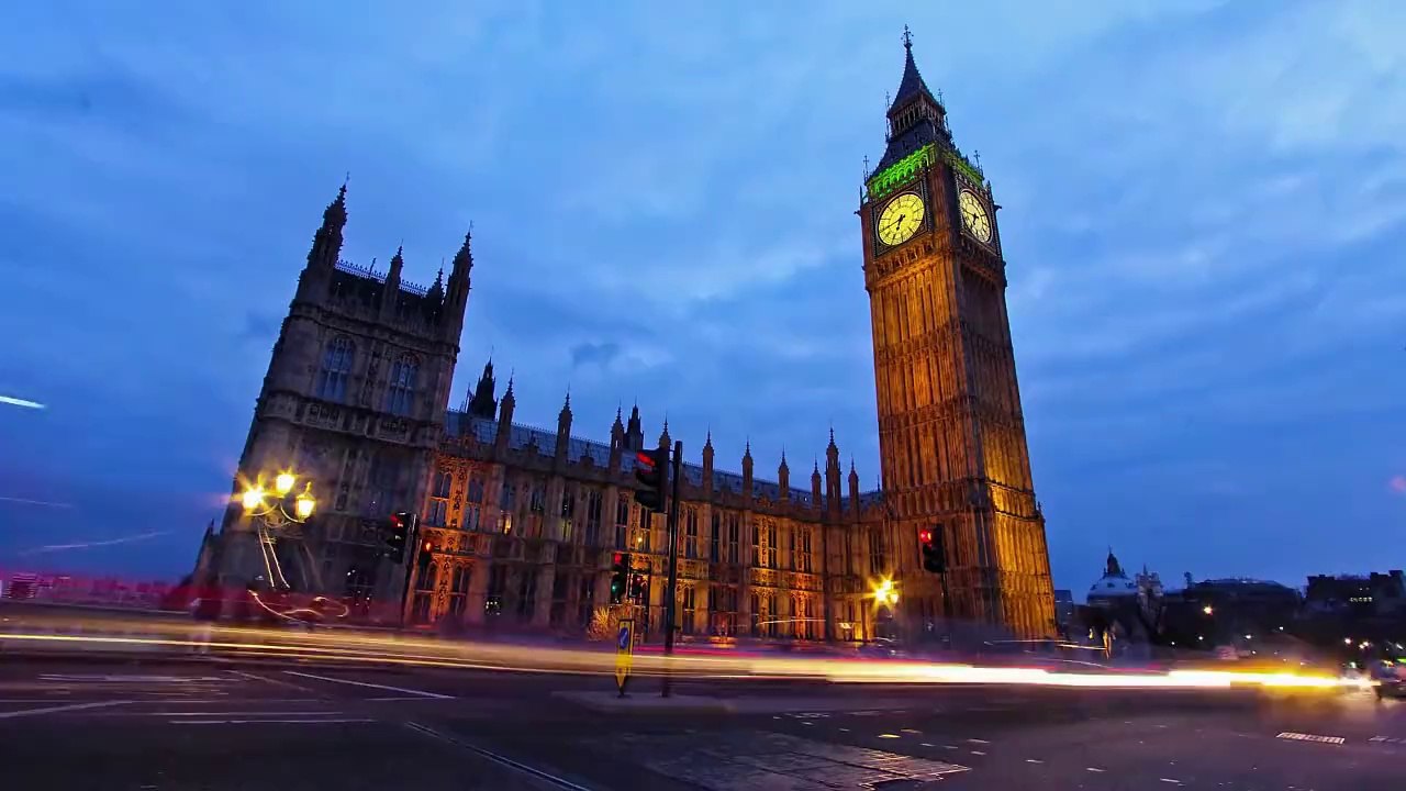 Variety Lab - London in the rain