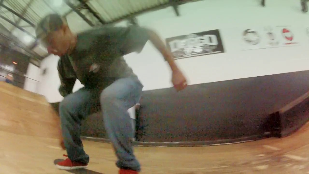William Damascena Skate Club session - Skateboard