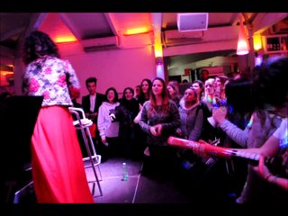 " Qualsiasi posto insieme a te è sempre casa "