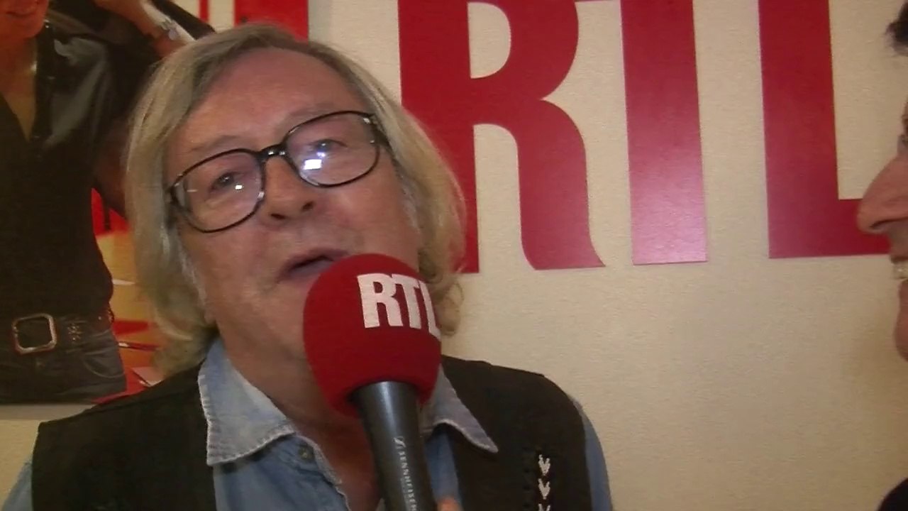Réactions de Jean-Jacques Peroni et Eric Laverdin dans Les Grosses Têtes Spéciale "dernière de Philippe Bouvard" sur RTL