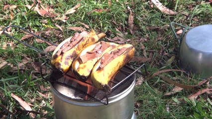 How to cook chocolate bananas on a Trangia stove