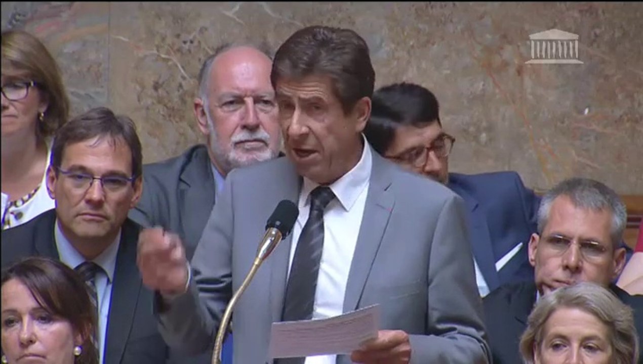Charles Ange GINESY obtient des engagements de la part de Ségolène ROYAL sur la question du Loup
