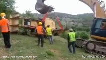 Funniest and craziest Workers Fails Compilation - 2014