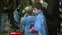 Incondicional apoyo de los uruguayos a Suárez