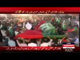 Fight Between Imran Ismail(PTI) & Uzma Bukhari(PMLN)