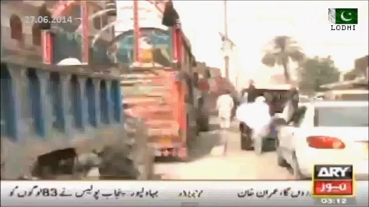 IDPS Complaints PM Didn't' Visit IDP Camp Just Visited Food Point In Bannu Cantt & Met Few People There