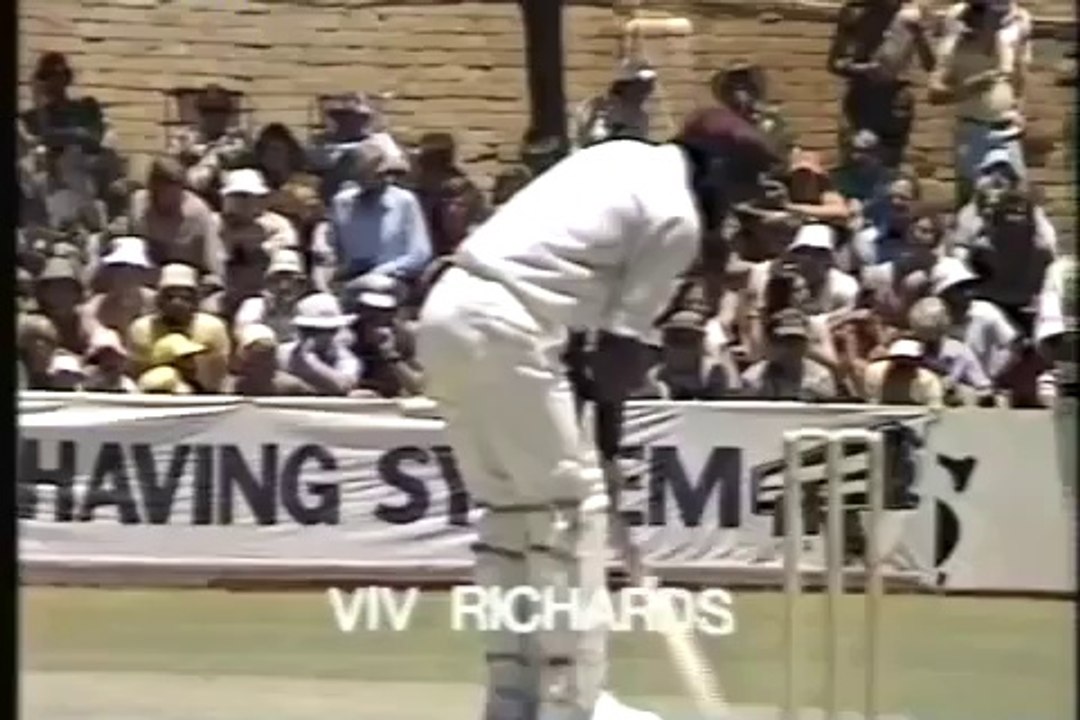 1976 Viv Richards vs Dennis Lillee WACA PERTH - RARE VIDEO