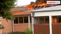 Makedonya'da Kek ve Bisküvi Fabrikasında Yangın