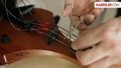 İnsan Saçı İle Keman Teli Yaptı