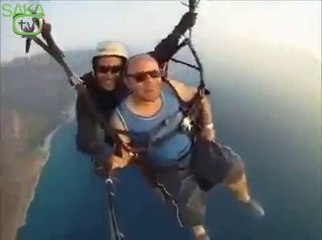 Paraşütte İmana Gelen Dayı