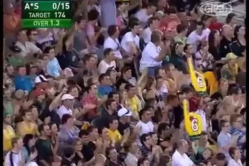 Adam Gilchrist vs Australia - not fake! Awesome viewing