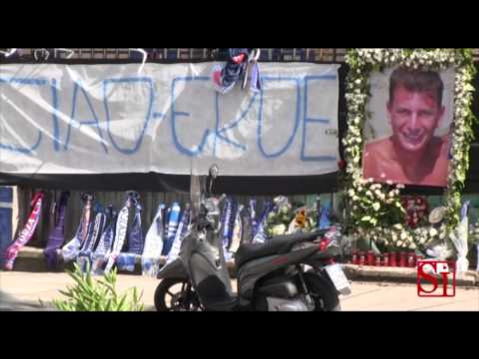 Napoli - La camera ardente per Ciro Esposito (27.06.14)