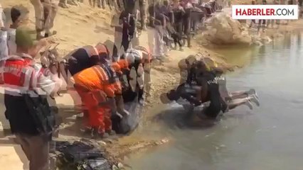 Göletteki koyunu kurtarmak isterken boğuldu -
