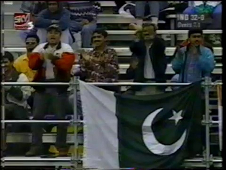 Azhar Mahmood Fools Sachin Tendulkar 1996 Toronto