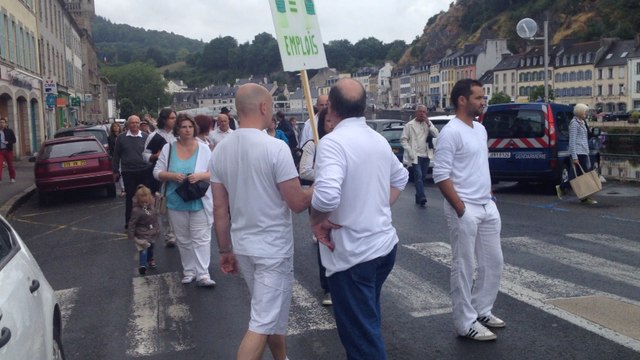 Manif pour les commerces à Penn Ar Roz
