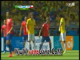 - مارسيلو يهدد مرمى تشيلى بتسديده قويه