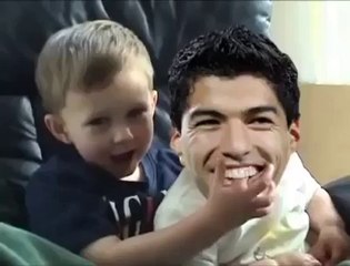 Luis Suarez Bu ısırma olayını abarttı ama :))
