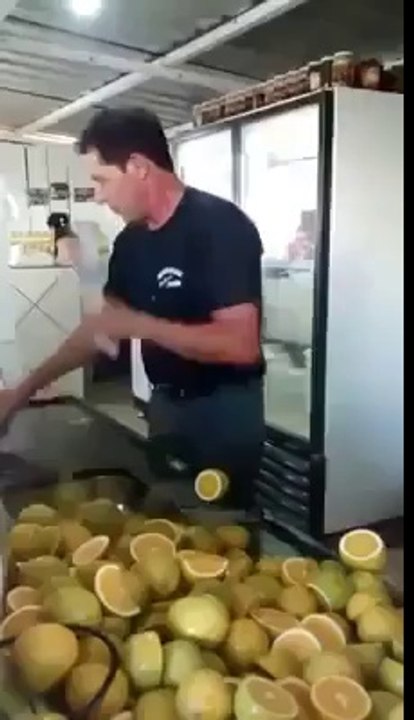 NIce Orange Cutting
