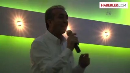 Eker, bin kişiye verilen iftar yemeğine katıldı -