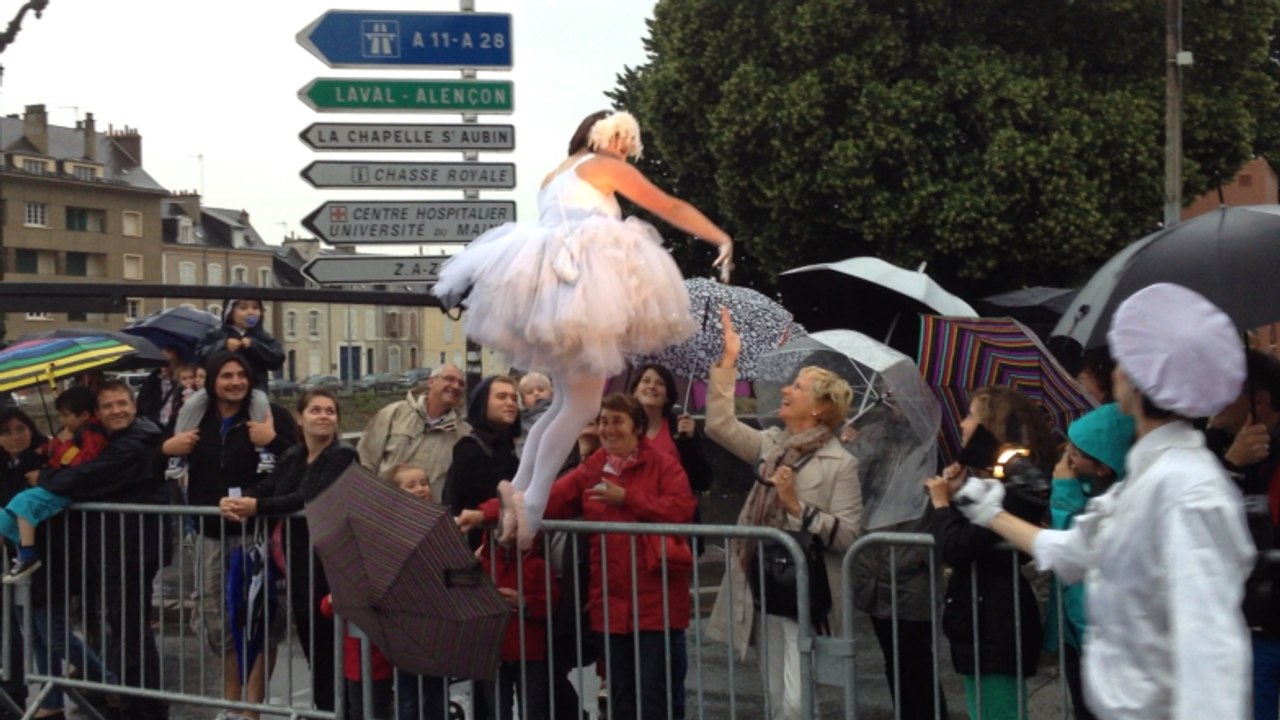Le Mans fait son cirque