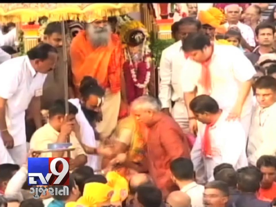 CM Anandiben Patel performs 'Pahind Vidhi' for 137th Rathyatra, Ahmedabad - Tv9 Gujarati