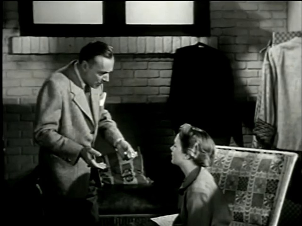 Four Star Playhouse ✯✰ Backstage ✬✭