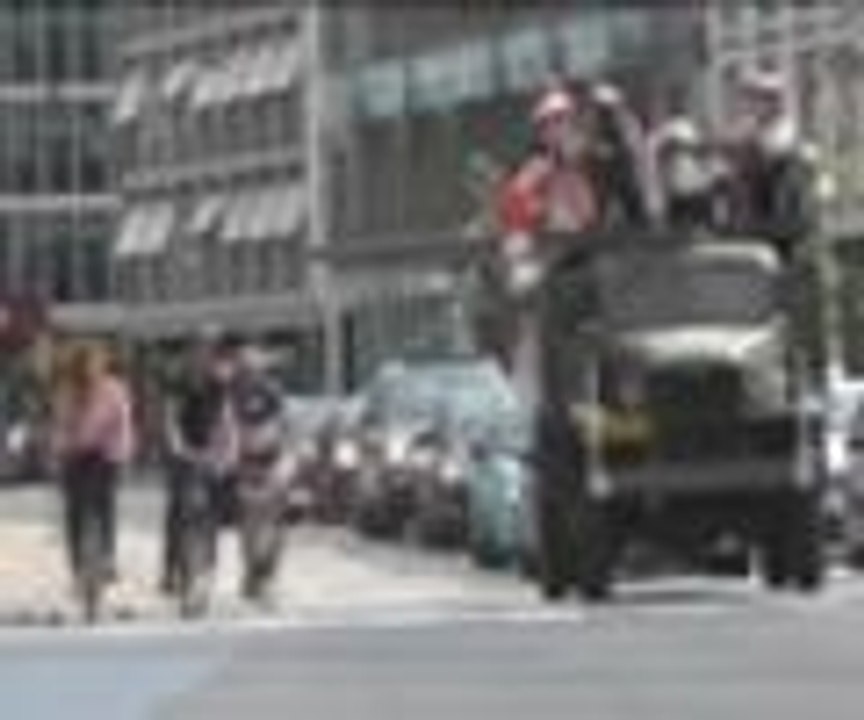 Danimarka'da liselilerin ilginç mezuniyet kutlamaları