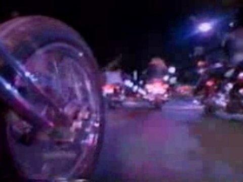 Mötley Crüe - Girls Girls Girls