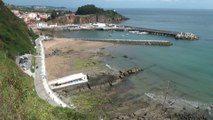 Paisaje y ambiente costa y playa de Candás, Asturias 29 junio 2014