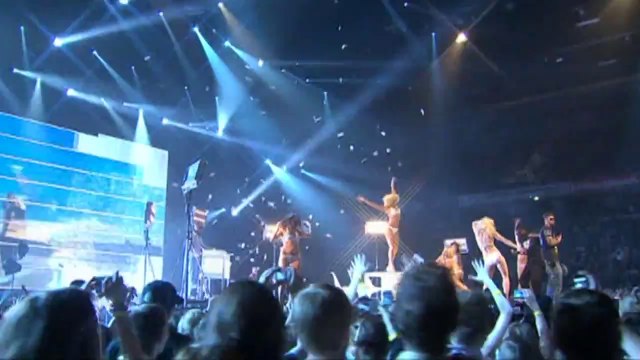 Timati & Snoop Dogg Get Your Groove On Live @ VIVA Comet Awards, König-Pilsener Arena, Oberhausen, Germany, 05-29-2009