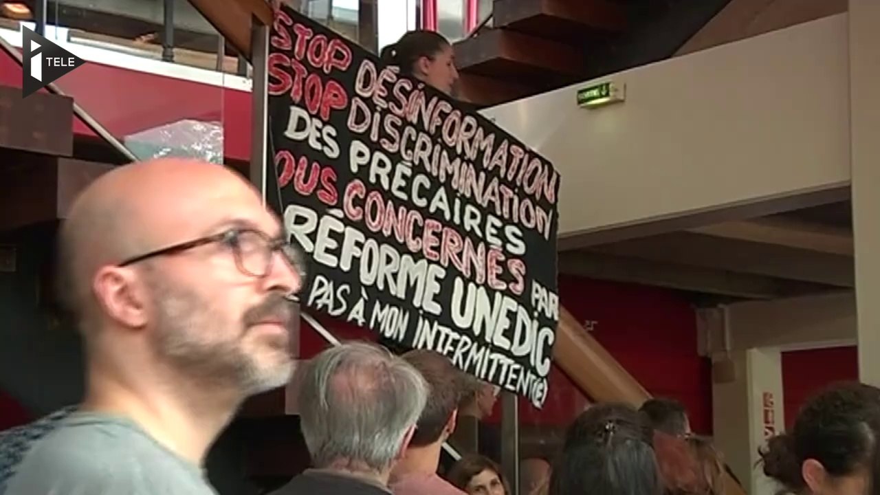 Les intermittents occupent le Théâtre de la ville