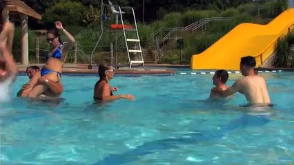 Hangin In Hedo (2007) - Trailer