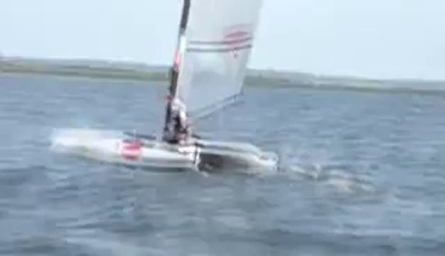 Glen Ashby en régate au Championnat d'Europe Class A Carcans-Maubuisson 2/