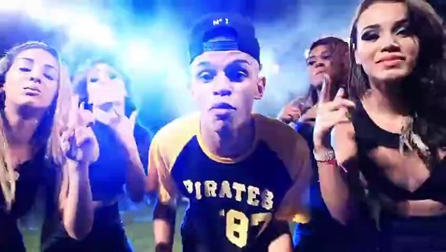 MC Maneirinho - Todo Mundo Louco (CLIPE OFICIAL) TOM PRODUÇÕES 2014