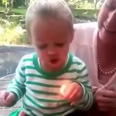 Sönmeyen Mum ve Bebek