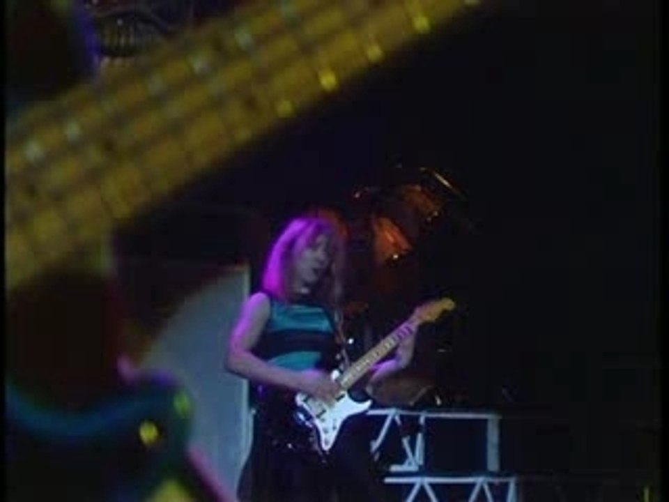 Iron Maiden - Live In Dortmund 1983 2-3