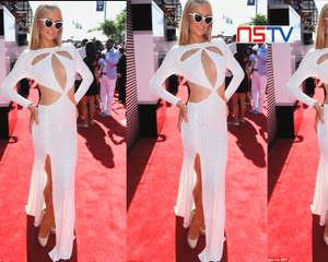 Oh No Not again! Paris Hilton's nip slip