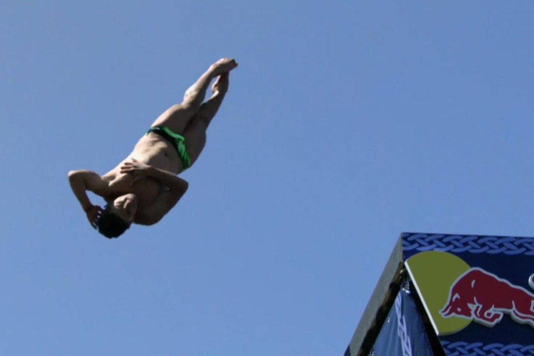 Red Bull presents Cliff Diving World Series in Inis Mor - Cliff Diving