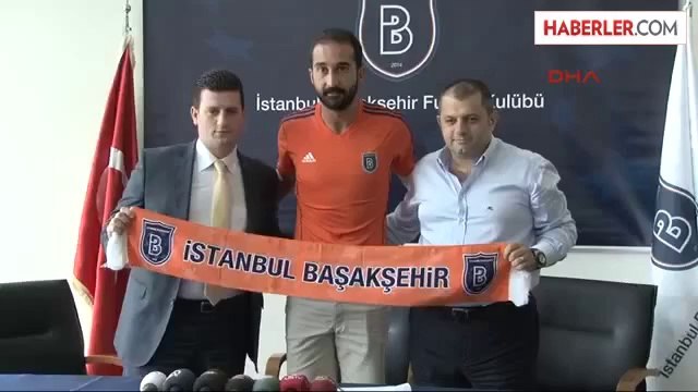 İstanbul Başakşehir, Volkan Babacan'ı Renklerine Bağladı