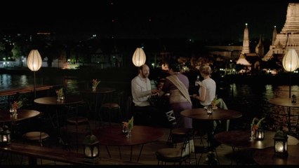 Скачать видео: On a marché sur Bangkok  - Un film de Olivier Baroux, avec Kad Merad et Alice Taglioni