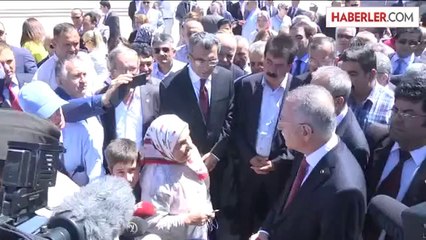 İhsanoğlu Anıtkabir'i Ziyaret Etti