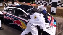 Goodwood 2014 : Sébastien Loeb et la Peugeot 208 T16 Pikes Peak à l'attaque