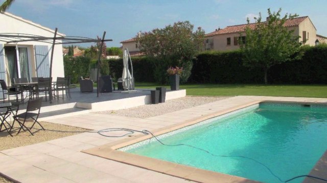 ALPILLES Villa à Vendre - MOURIES (13) - Piscine - 110 m²