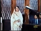 KADMO MEI TERAY JEENA MERNA , AB DOOR YAHA SE JANA KIA, SHAHID AND SHABNAM, SINGER- NOOR JAHAN PAKISTANI URDU HINDI SONG